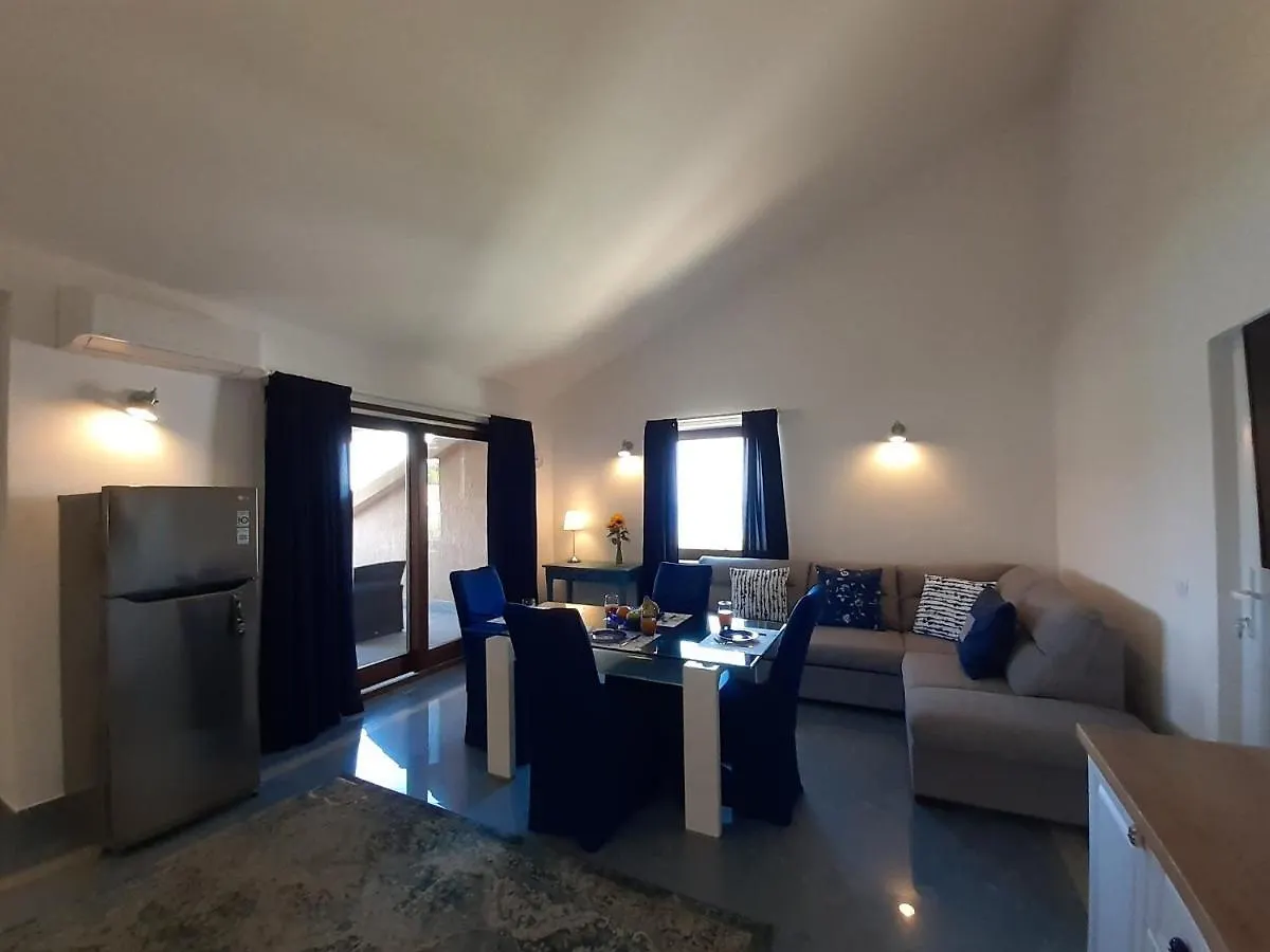 Apartments By The Sea Vantacici, Krk - 19306 Malinska